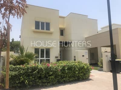 5 Bedroom Villa for Rent in The Meadows, Dubai - Fully Renovated| Available Now| Open Plan Living