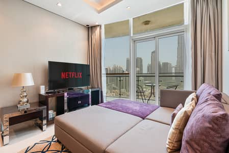 2 Bedroom Apartment for Rent in Downtown Dubai, Dubai - Living room (15). jpeg