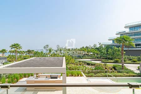 3 Bedroom Flat for Sale in Palm Jumeirah, Dubai - Palm and Beach View | Luxury Living | Furnished