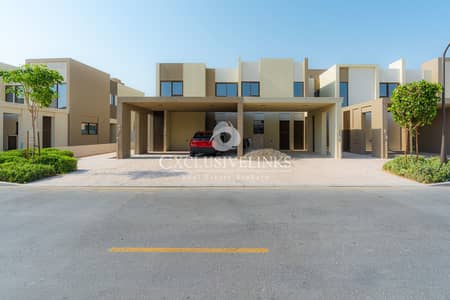 4 Bedroom Townhouse for Rent in Dubailand, Dubai - Modern Living | End Row | Community Feel