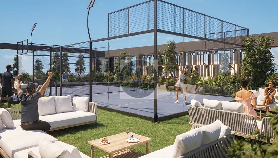 18 tennis court. jpg