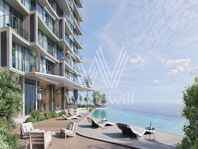 10 1713878138-6627b47a804c1_fotografiya_9_na_12_0001_Cala_del_Mar_-_pool_deck. jpg