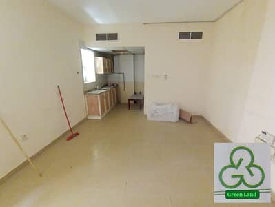Studio for Rent in Bu Tina, Sharjah - IMG-20250620-WA0023. jpg