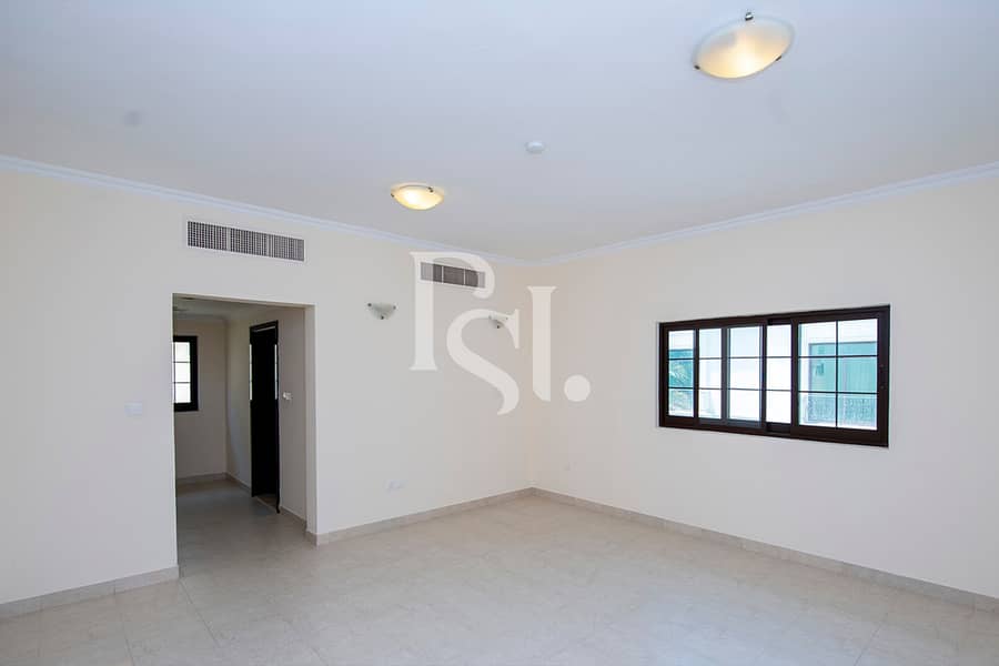 3 5BRM-Villa-Unit-V22-VI261038-Al-Qurm-Gardens-Abu-Dhabi-UAE (4). jpg