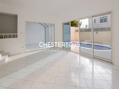 4 Bedroom Villa Compound for Rent in Al Safa, Dubai - Charming Villa | Bright | Spacious | Private Pool