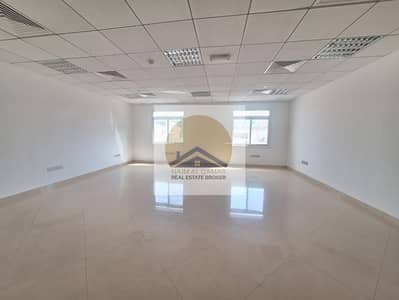 مکتب  للايجار في ديرة، دبي - 3642. jpg