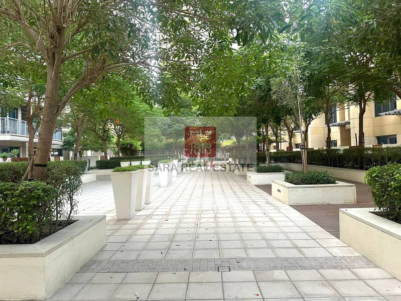 34 Park 1. jpg