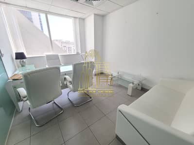 مکتب  للايجار في شارع الشيخ زايد، دبي - IMG-20250619-WA0022. jpg