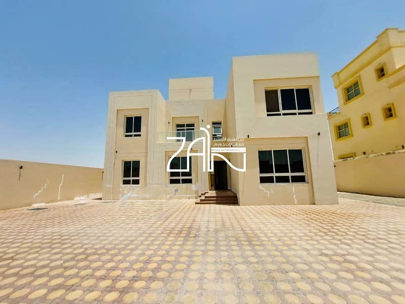 Вилла в Мадинат Аль Рияд, 4 cпальни, 135000 AED - 11980938 Вилла в Мадинат Аль Рияд, 4 cпальни, 135000 AED - 11980938