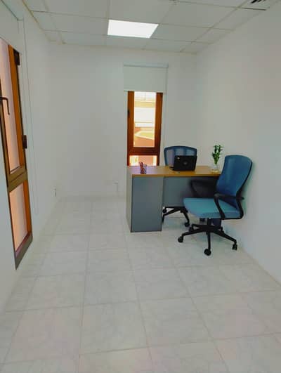 مکتب  للايجار في ديرة، دبي - 100 sqf. jpeg