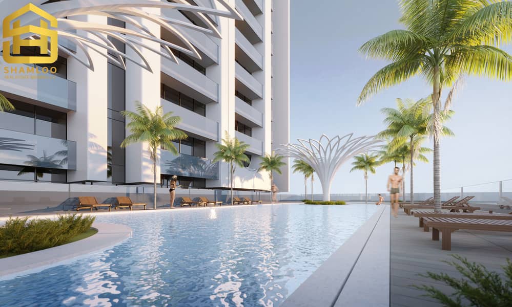 10 Pool Area. jpg