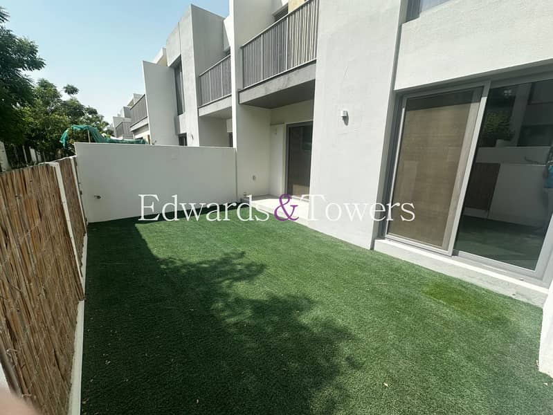 位于蒂拉尔阿尔加夫综合社区,伊兰住宅区 3 卧室的联排别墅 210000 AED - 11979014 位于蒂拉尔阿尔加夫综合社区,伊兰住宅区 3 卧室的联排别墅 210000 AED - 11979014