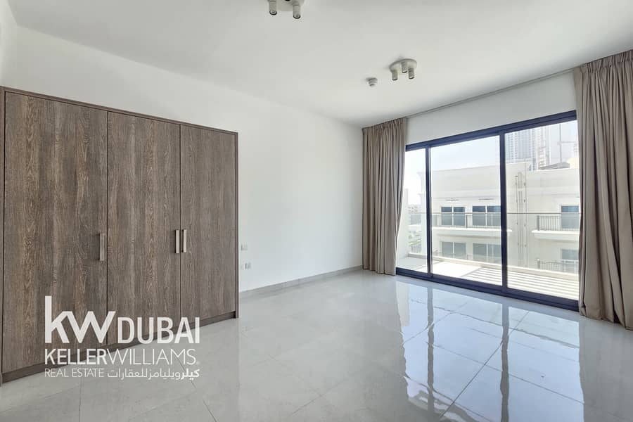 Balcony | Unfurnished | Vacant Balcony | Unfurnished | Vacant