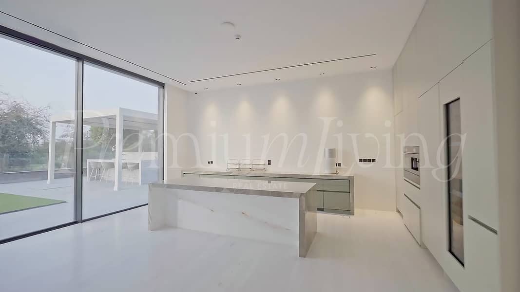 3 Villa Emerald Hills 14_02. jpg