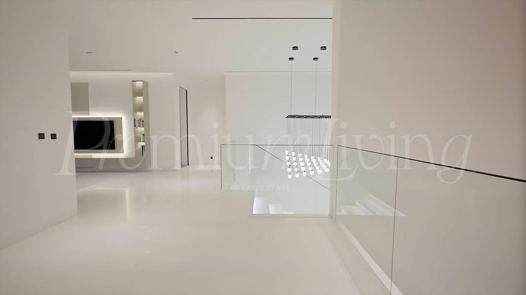 16 Villa Emerald Hills 14_16. jpg