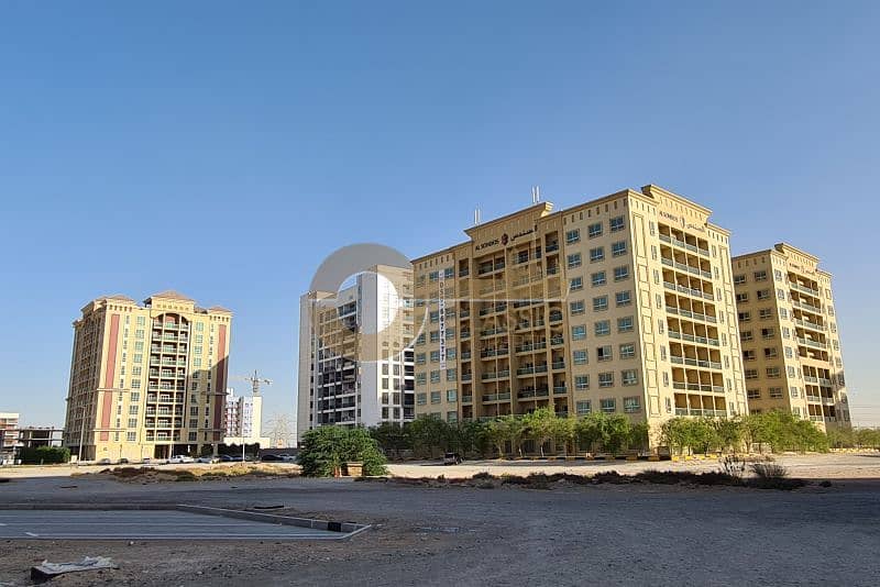 6 dubailand-residence-complex-28820. jpg