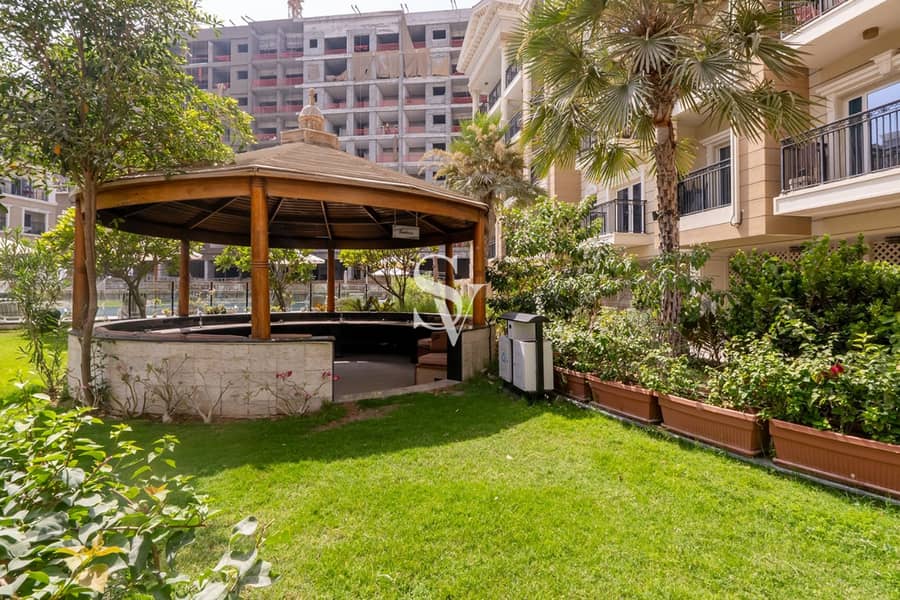 Furnished 2BR Apt / Pool View / Resortz by Danube
