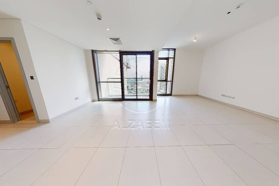 6 LIVING AREA. JPG
