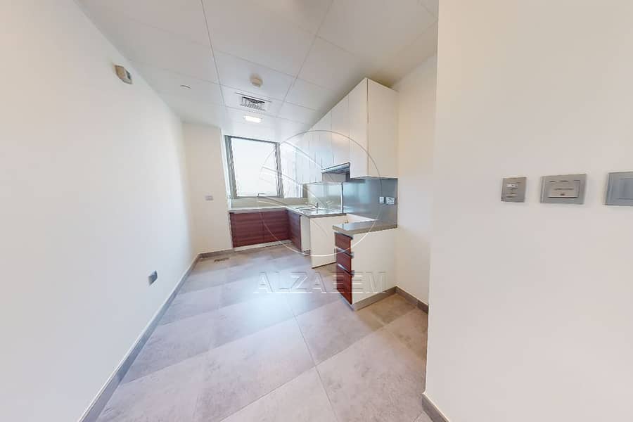 13 KITCHEN. JPG