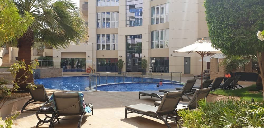 Spacious 1BR Apartment With Balcony Spacious 1BR Apartment With Balcony