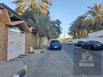 4 Cпальни Вилла в аренду в Аль Азра, Шарджа - 3afccca6-8f9b-4810-8db1-c6e861772fe5. jpg