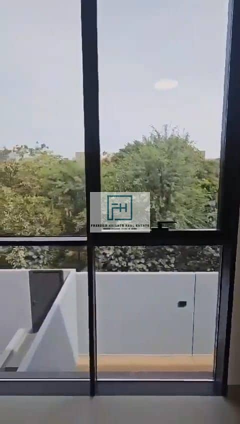 32 1000002210. jpg