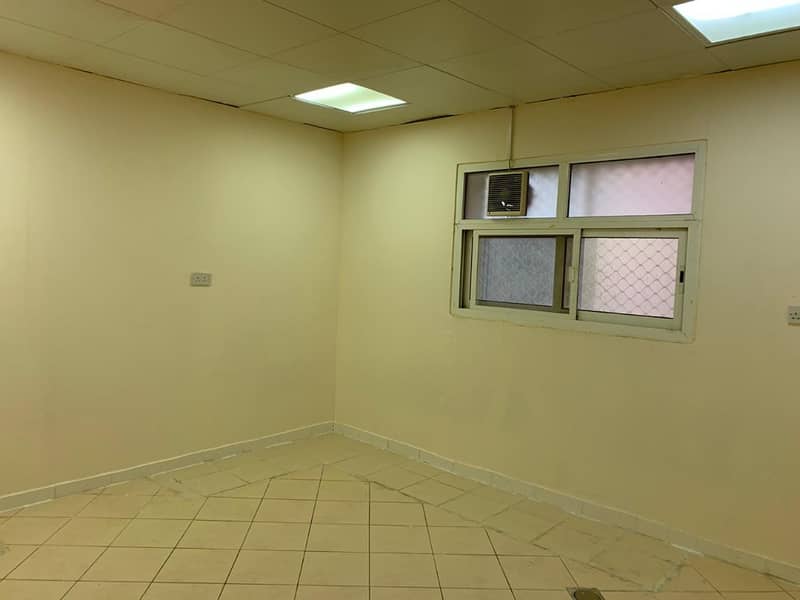 STUDIO FOR RENT 24000 YEARLY IN MBZ CITY Z24