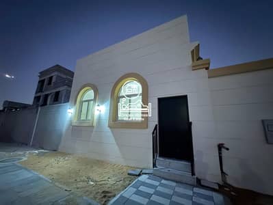 2 Bedroom Flat for Rent in Al Shamkha, Abu Dhabi - 1. jpg
