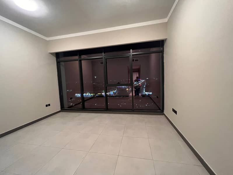8 WhatsApp Image 2024-02-01 at 19.59. 21_190ca9b2. jpg