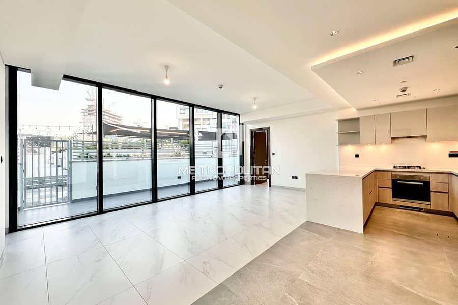 Motivated Seller | 2 BR+Maid | Spacious Layout