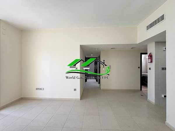 6 ZveDr498ghGIStCKsmjIesqeYyCF8tvf6QbwLkjS. jpg