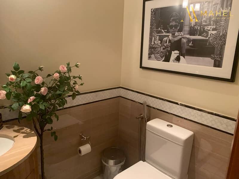 11 Guest Toilet. jpg