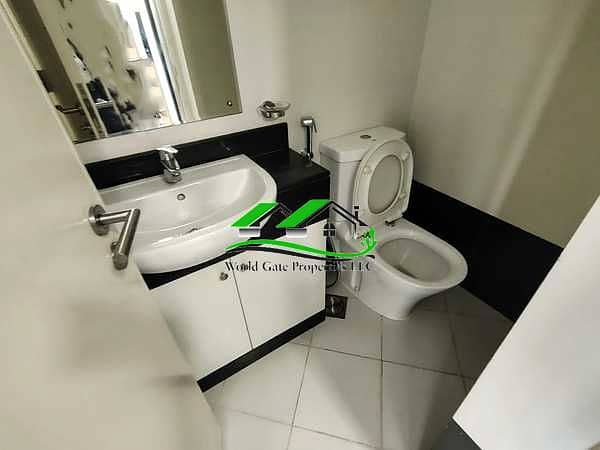 13 VSqZHfQnsssAbxmi1OEjEvdv6hDP8jywsZtjY9a8. jpg