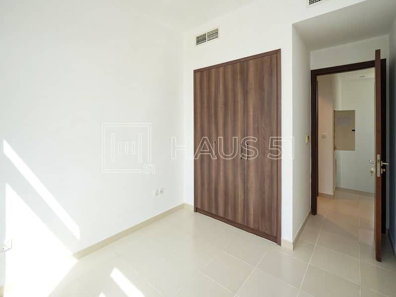 18 RM2 Mira Oasis-unit V-277-17. jpg