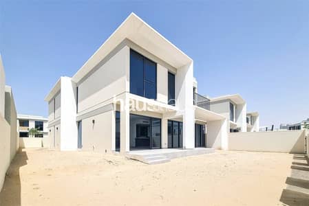 5 Bedroom Villa for Sale in Tilal Al Ghaf, Dubai - Best Location | Large Plot | Single Row