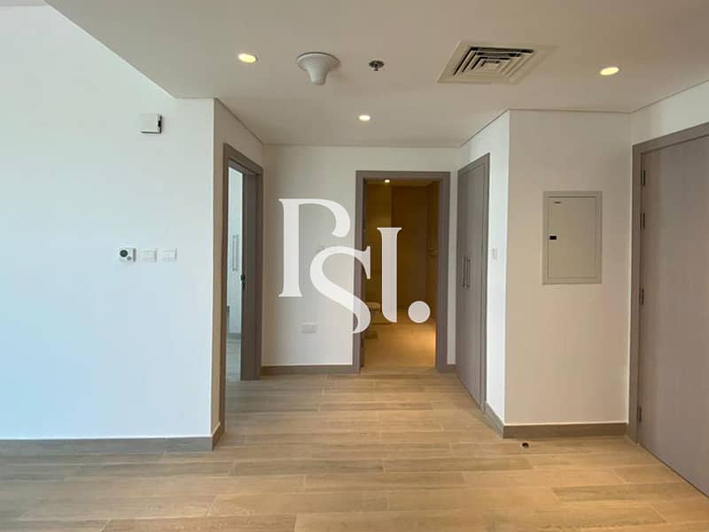 4 waters-edge-yas-island-abu-dhabi-living-area (1). jpg