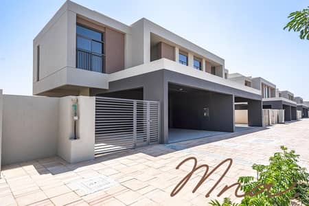 4 Bedroom Villa for Rent in Dubai South, Dubai - Corner Plot | Vacant Now | Larger Plot