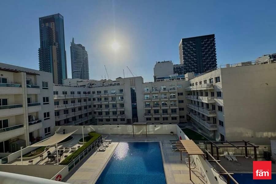 PRIME LOCATION |COMFORTABLE LIFESTYLE |VACANT