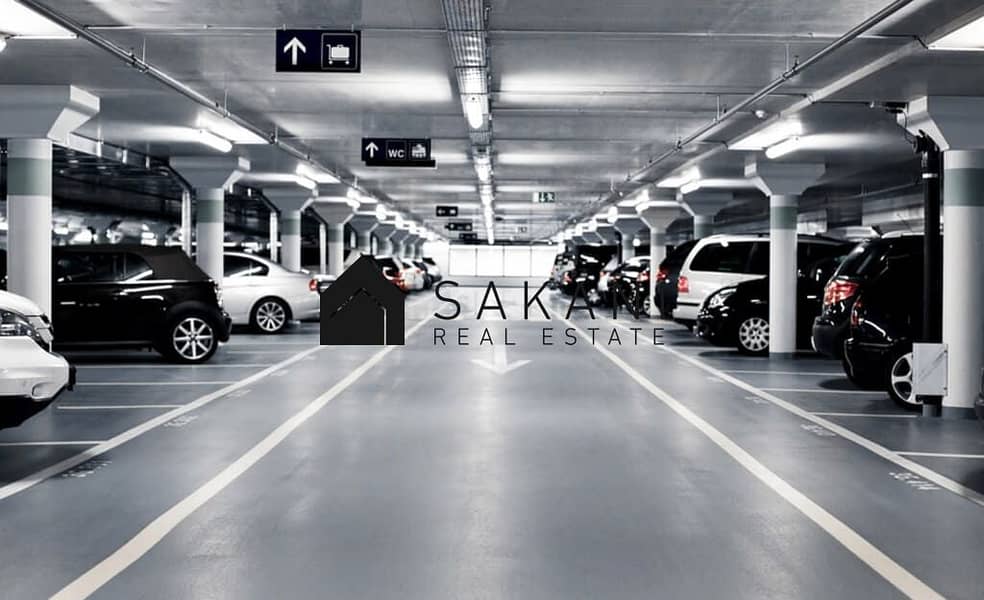 9 hotel-parking1. jpg