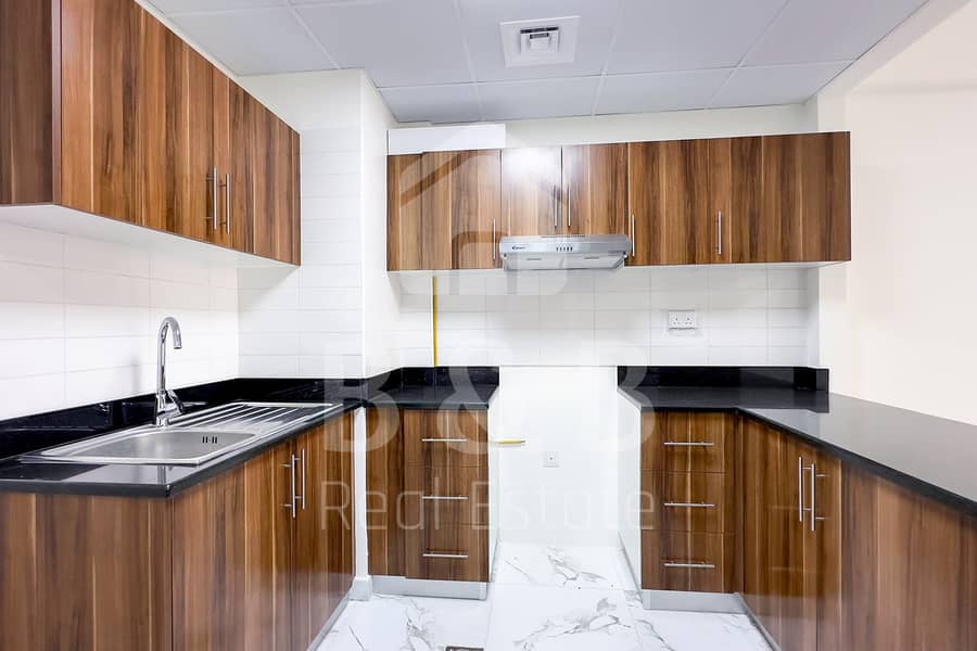 7 Marina-I-1BR-unfurn-8. jpg