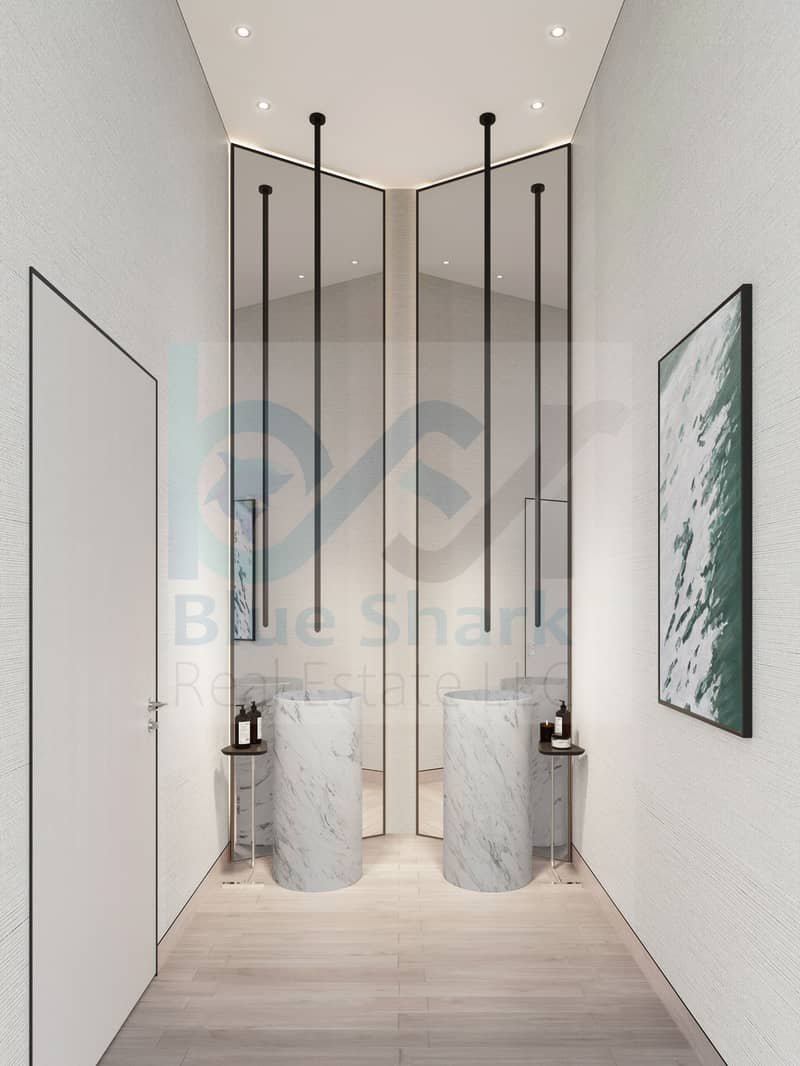 10 Claydon House -Changing Room. jpg