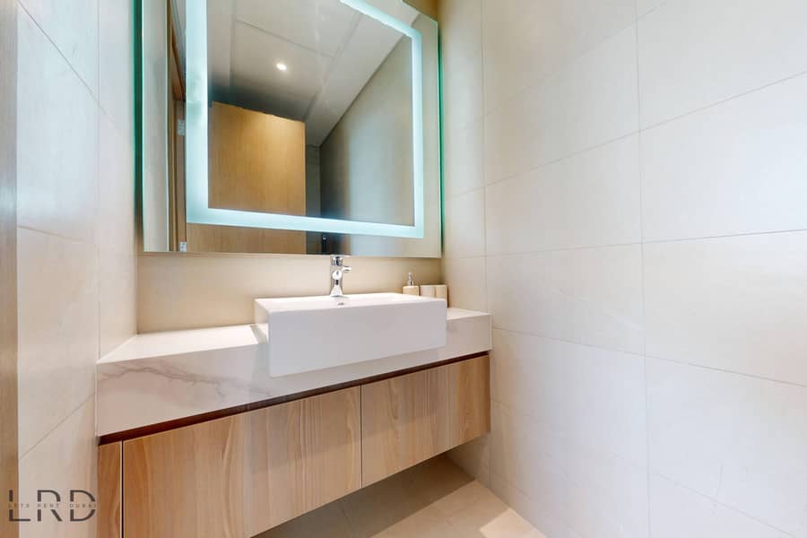 11 LRD-VACATION-HOMES-Azizi-Fawad-Al-Jaddaf-06212025_122230. jpg