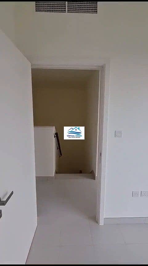 8 VIDEO-2023-11-06-20-00-23_274. jpg