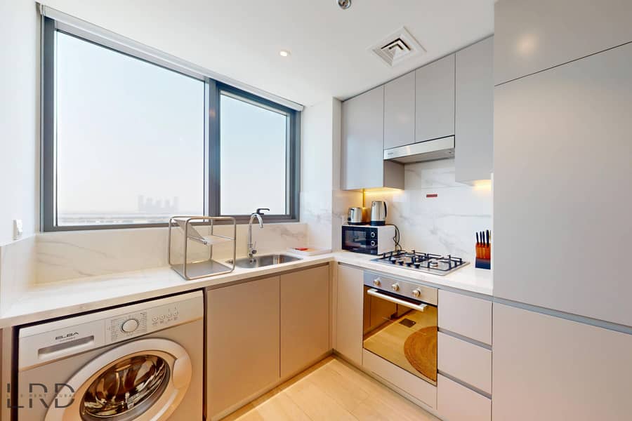 10 LRD-VACATION-HOMES-Azizi-Fawad-Al-Jaddaf-06212025_123126. jpg