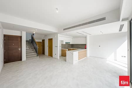 3 Bedroom Villa for Rent in Dubailand, Dubai - BEST LOCATION, VACANT, SINGLE RAW, ON PARK