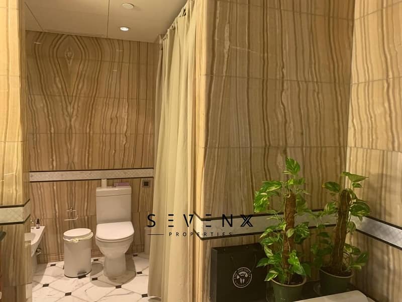 10 Bathroom Looking at Toilet. jpg