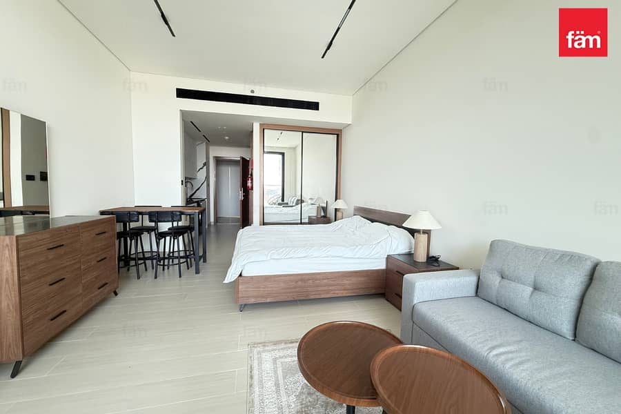 Ready To Move | Fully Furnished | Smart Features Ready To Move | Fully Furnished | Smart Features