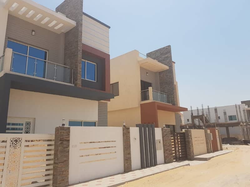 For sale villa with modern design and excellent finishing and excellent price third piece of street