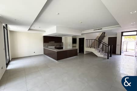 3 Bedroom Villa for Rent in Motor City, Dubai - Available July | Three Bed | Unfurnished