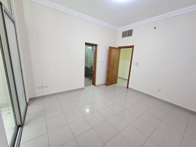 13 73c91cb3-400a-4834-bac6-ba19cb275b08. jpg